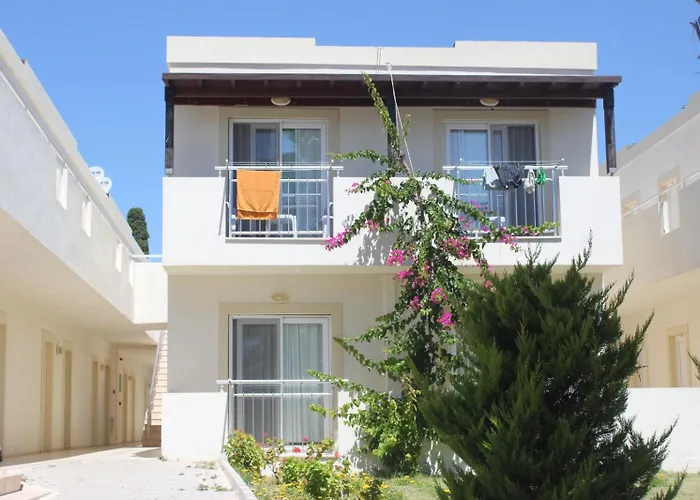 Hotel Viras