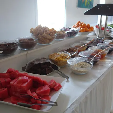 Hotel Viras 3*
