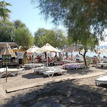 Hotel Viras 3*